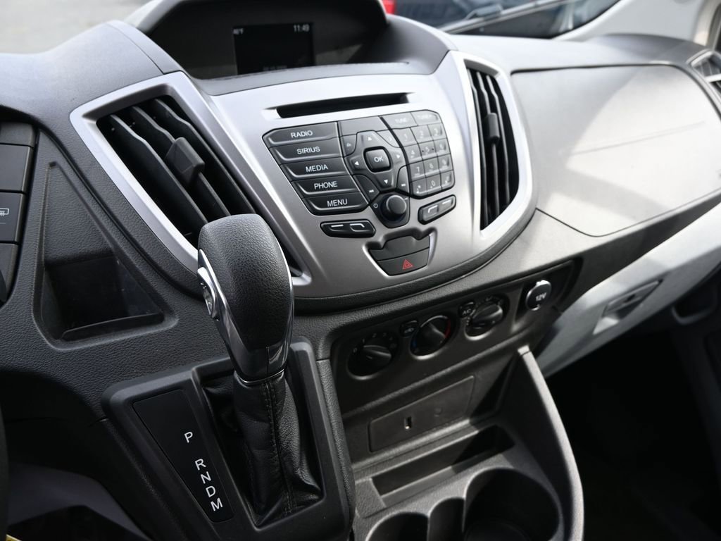 Used 2018 Ford Transit 350 XLT image 18