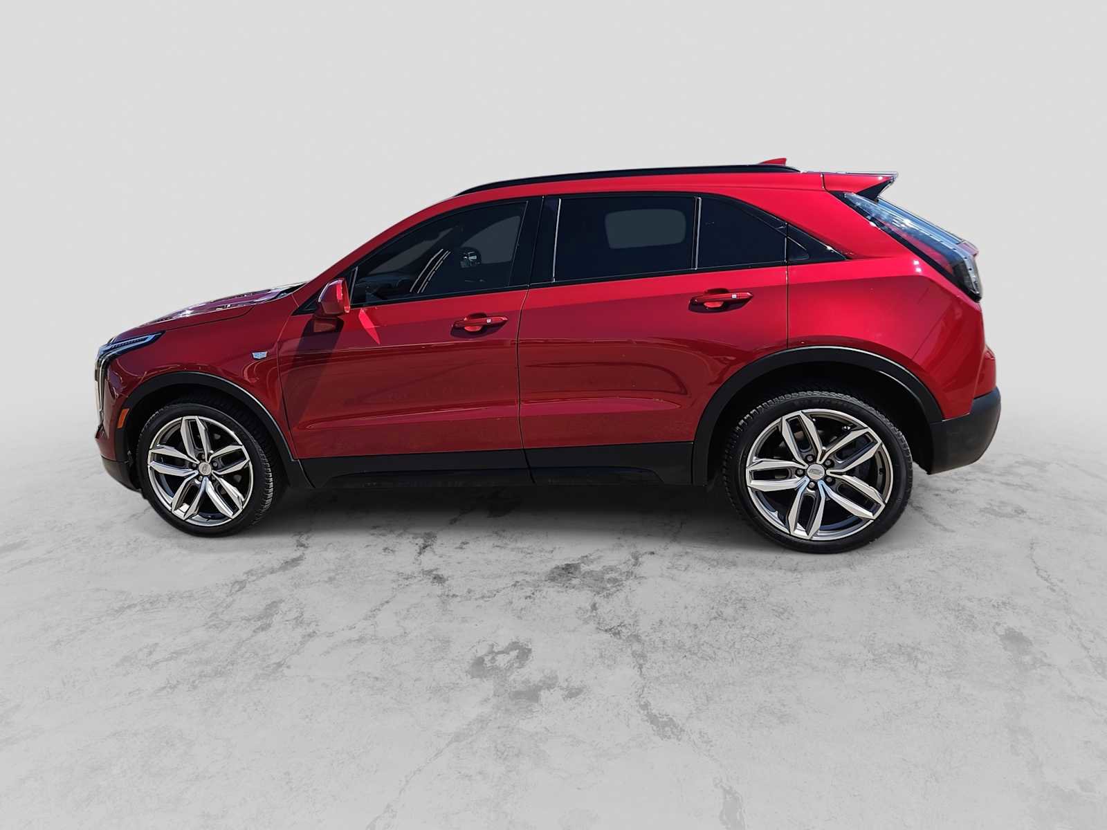 Used 2019 Cadillac XT4 Sport image 2