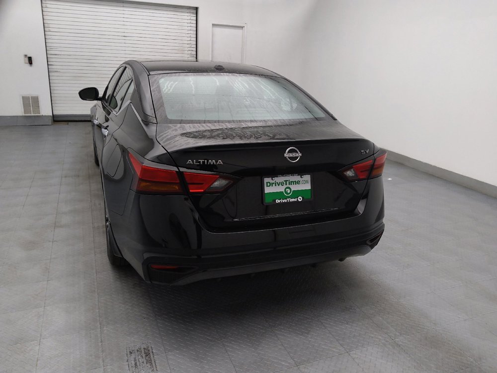 Used 2024 Nissan Altima 2.5 SV image 6