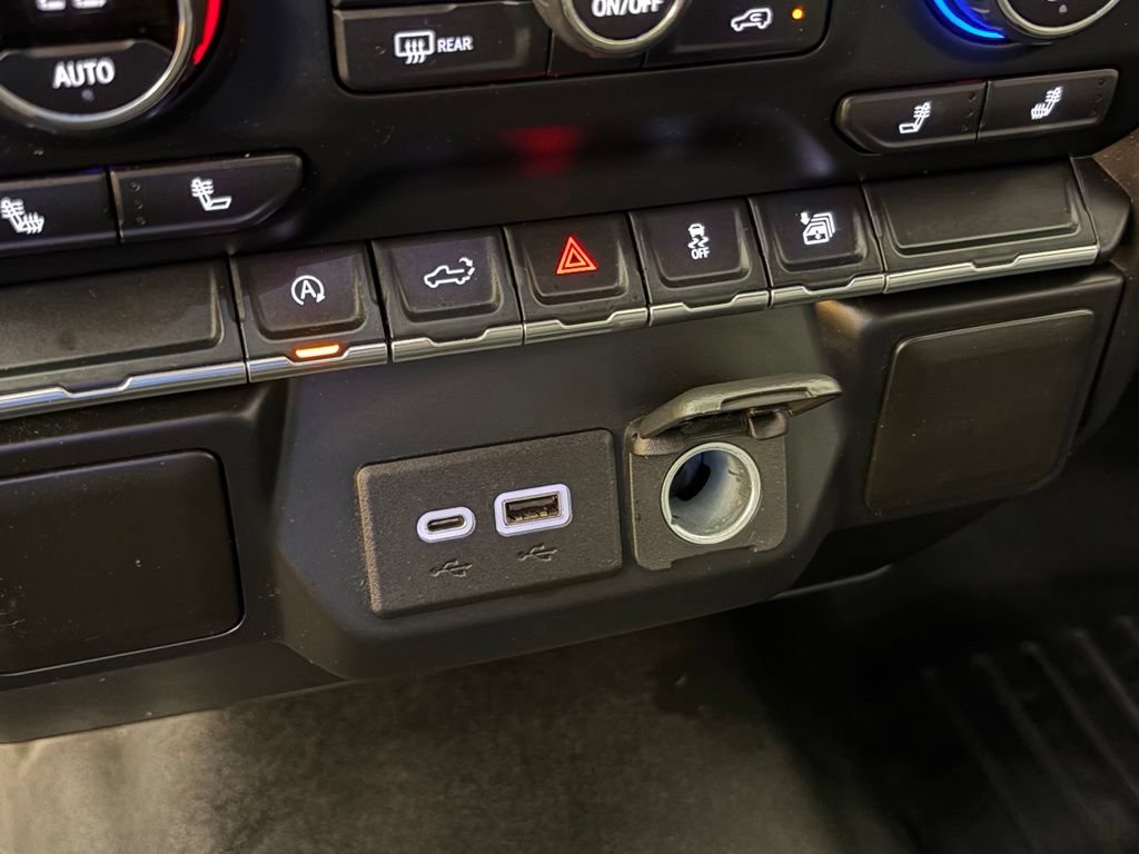 Certified 2021 Chevrolet Silverado 1500 LT RWD image 33