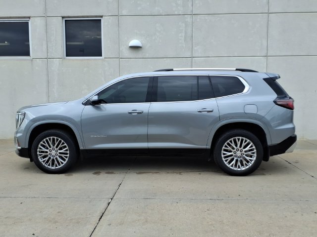 Certified 2024 GMC Acadia Denali w/ LPO, Floor Liner Package AWD/4WD image 9