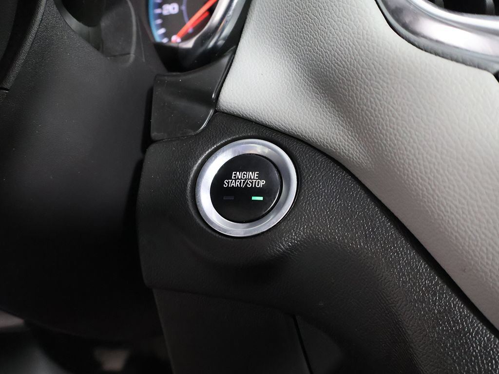Used 2024 Chevrolet Equinox LS AWD/4WD image 37