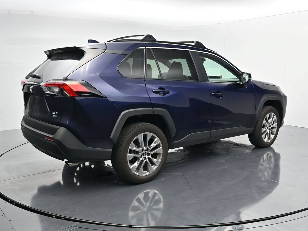 Used 2025 Toyota RAV4 XLE Premium w/ Weather Package AWD/4WD image 8