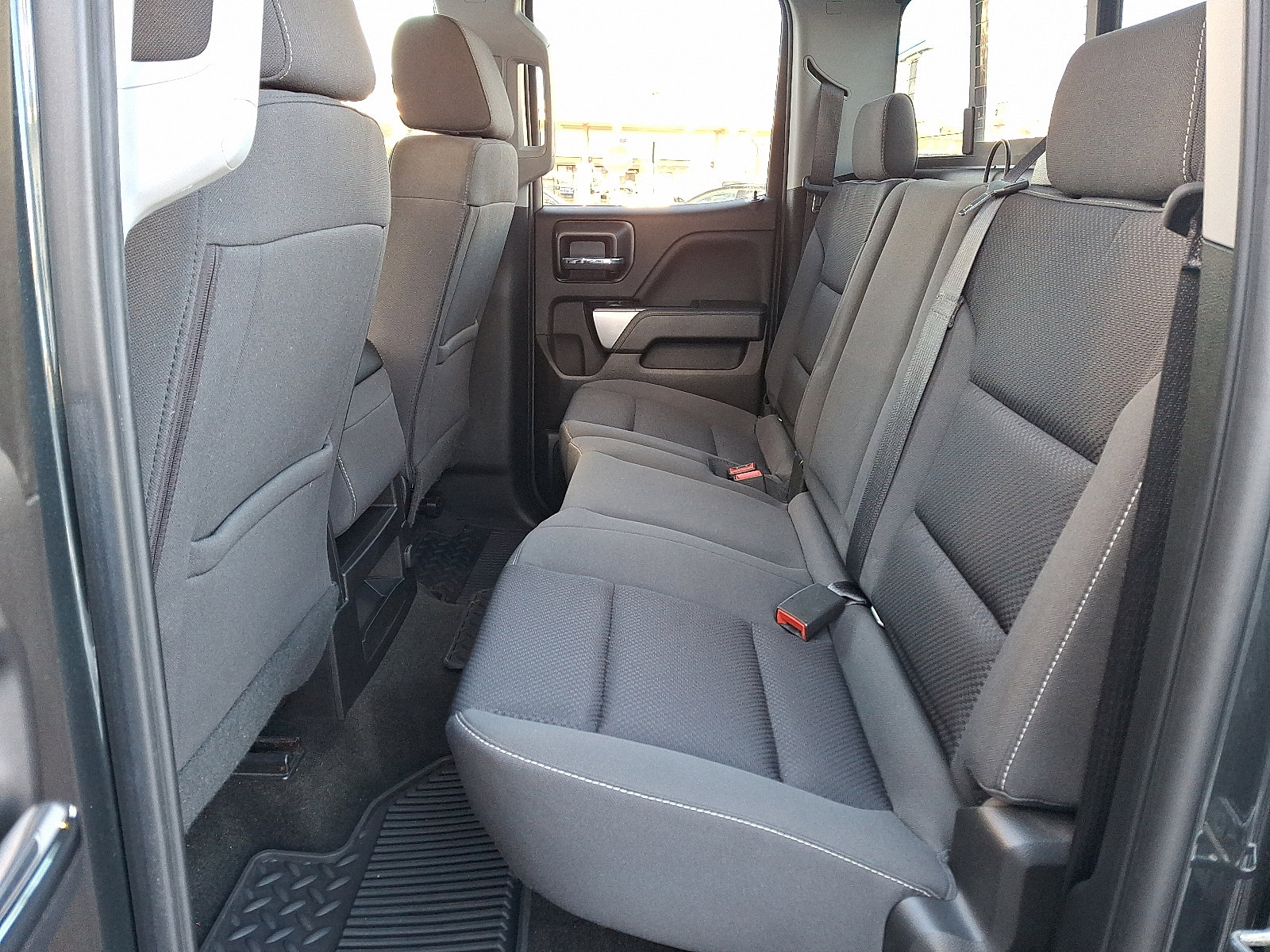 Used 2018 Chevrolet Silverado 1500 LT w/ All Star Edition image 11