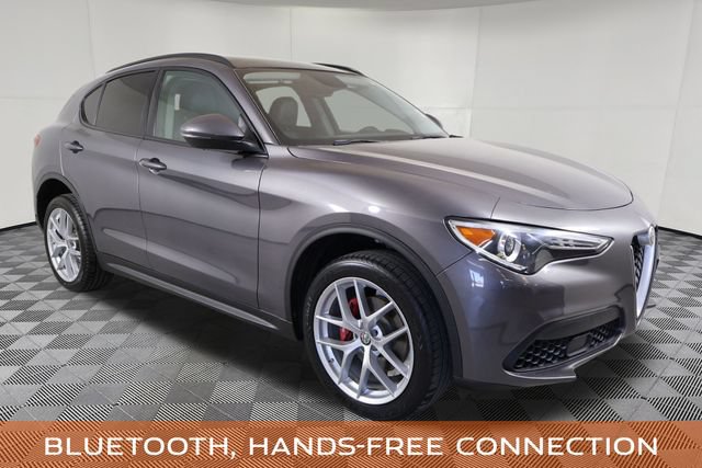 Used 2019 Alfa Romeo Stelvio Sport w/ Quick Order Package 22K Sport RWD image 4