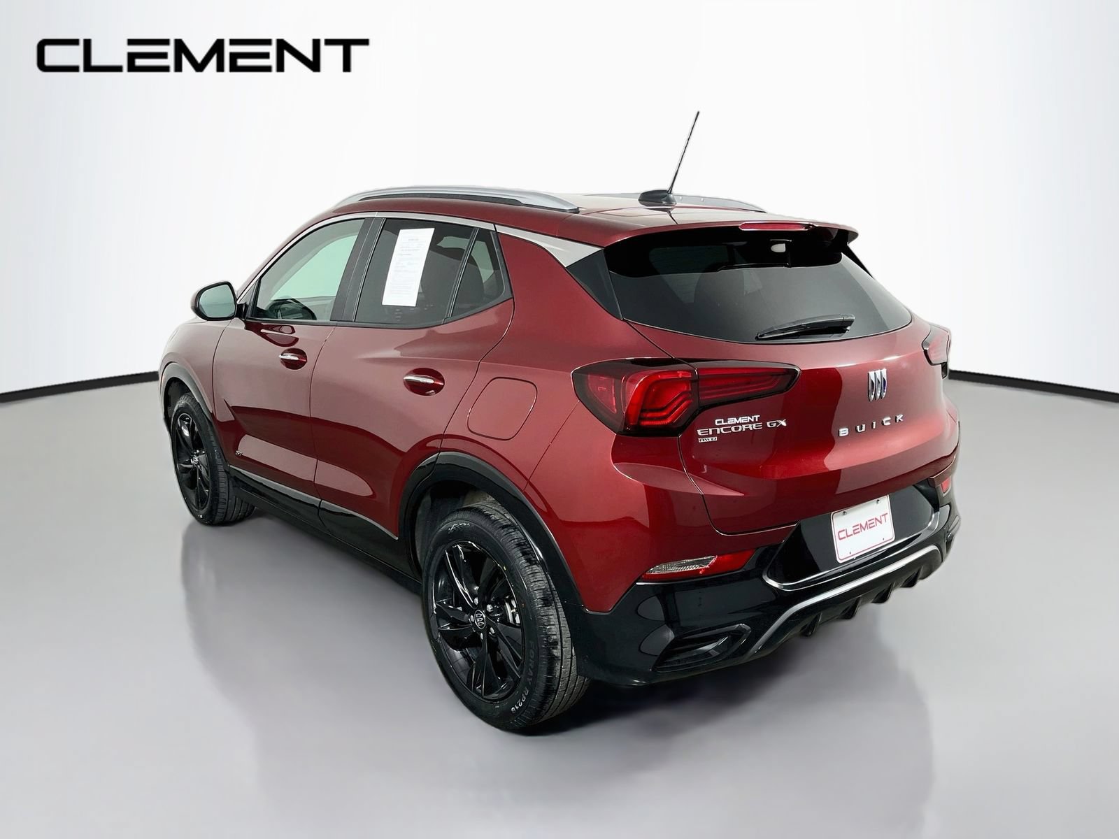 Used 2025 Buick Encore GX Sport Touring AWD/4WD image 9