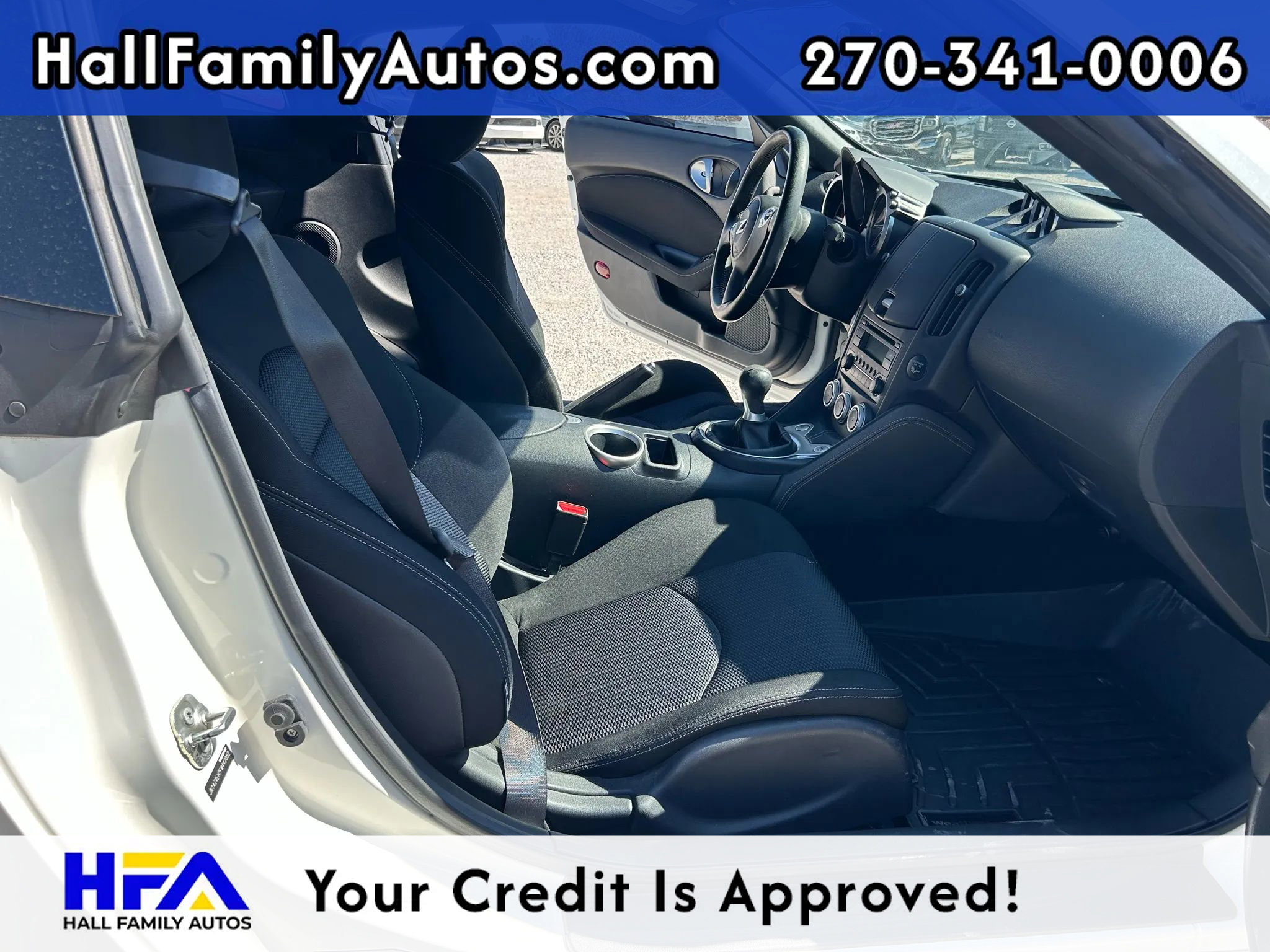 Used 2015 Nissan 370Z Coupe image 16