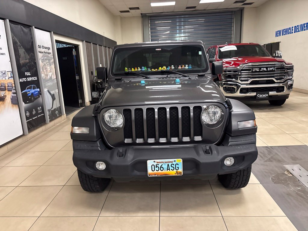 Used 2019 Jeep Wrangler Unlimited Sport S AWD/4WD image 2