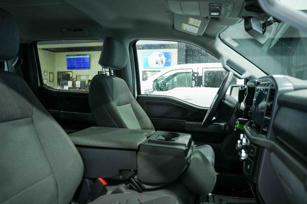 Used 2024 Ford F150 XLT image 14