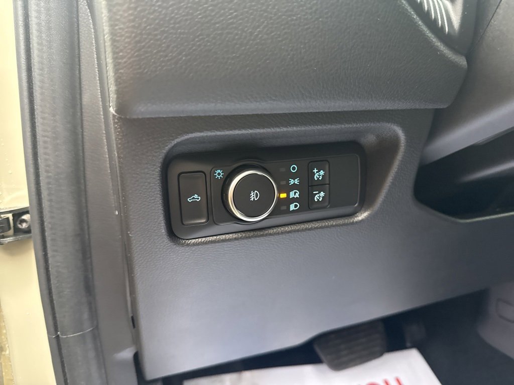 New 2025 Ford Ranger XLT w/ Black Appearance Package image 18