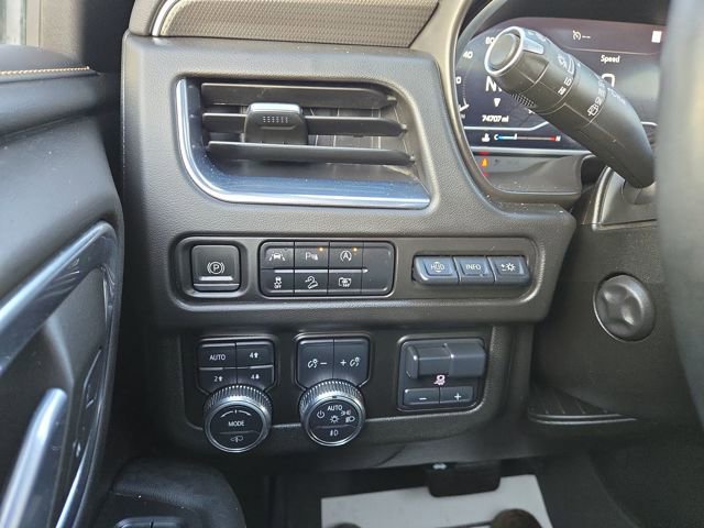 Used 2023 GMC Yukon XL AT4 w/ AT4 Premium Plus Package image 21