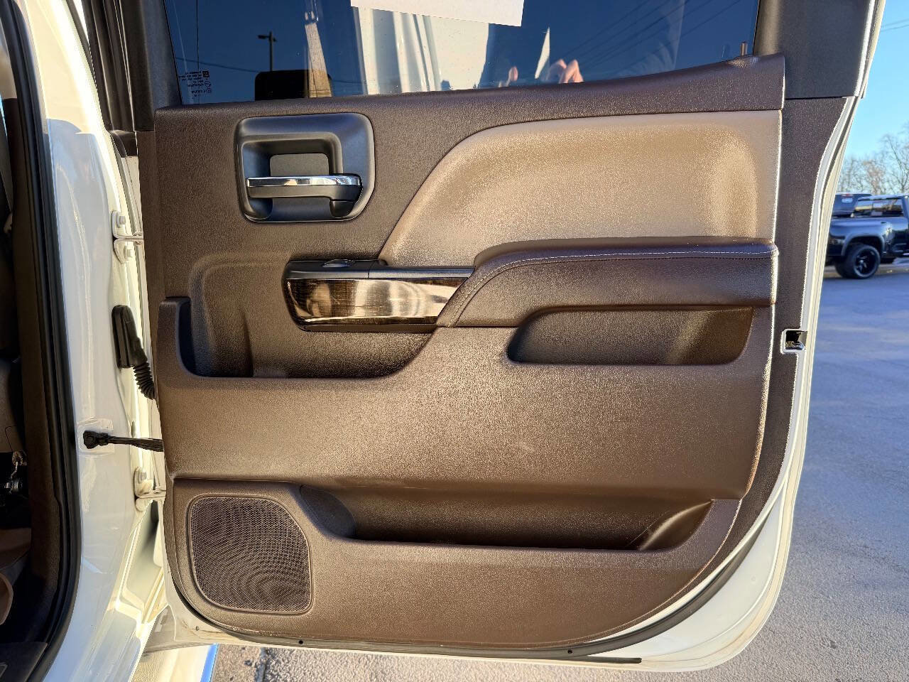 Used 2015 GMC Sierra 2500 Denali w/ Duramax Plus Package image 34