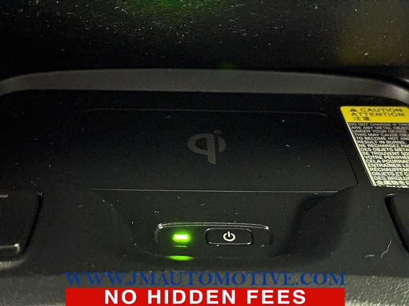 Used 2019 Toyota Corolla XSE image 38