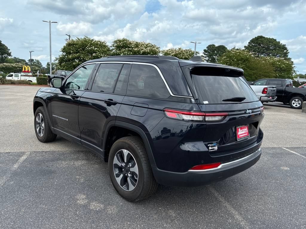New 2024 Jeep Grand Cherokee Limited 4xe w/ Luxury Tech Group II AWD/4WD image 3