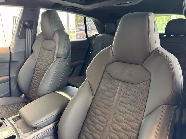 New 2027 Audi RS Q8 performance AWD/4WD image 17