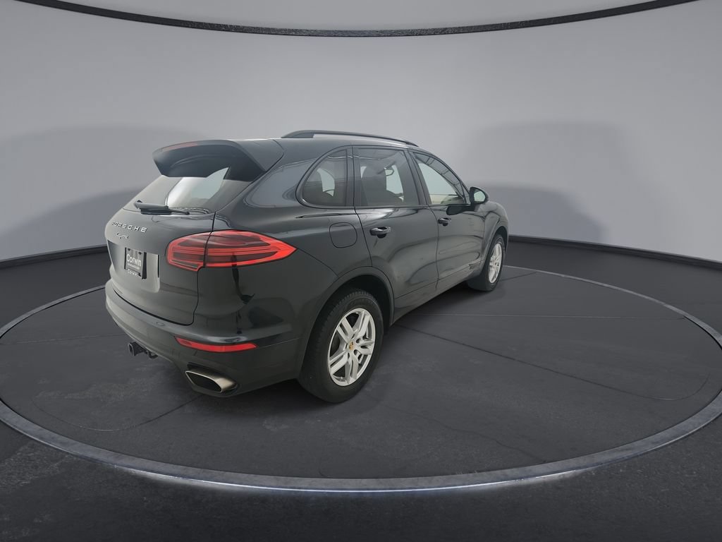 Used 2016 Porsche Cayenne AWD/4WD image 8