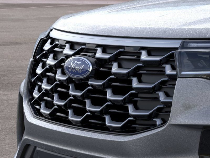 New 2026 Ford Explorer Platinum w/ LUX Leather Package AWD/4WD image 18