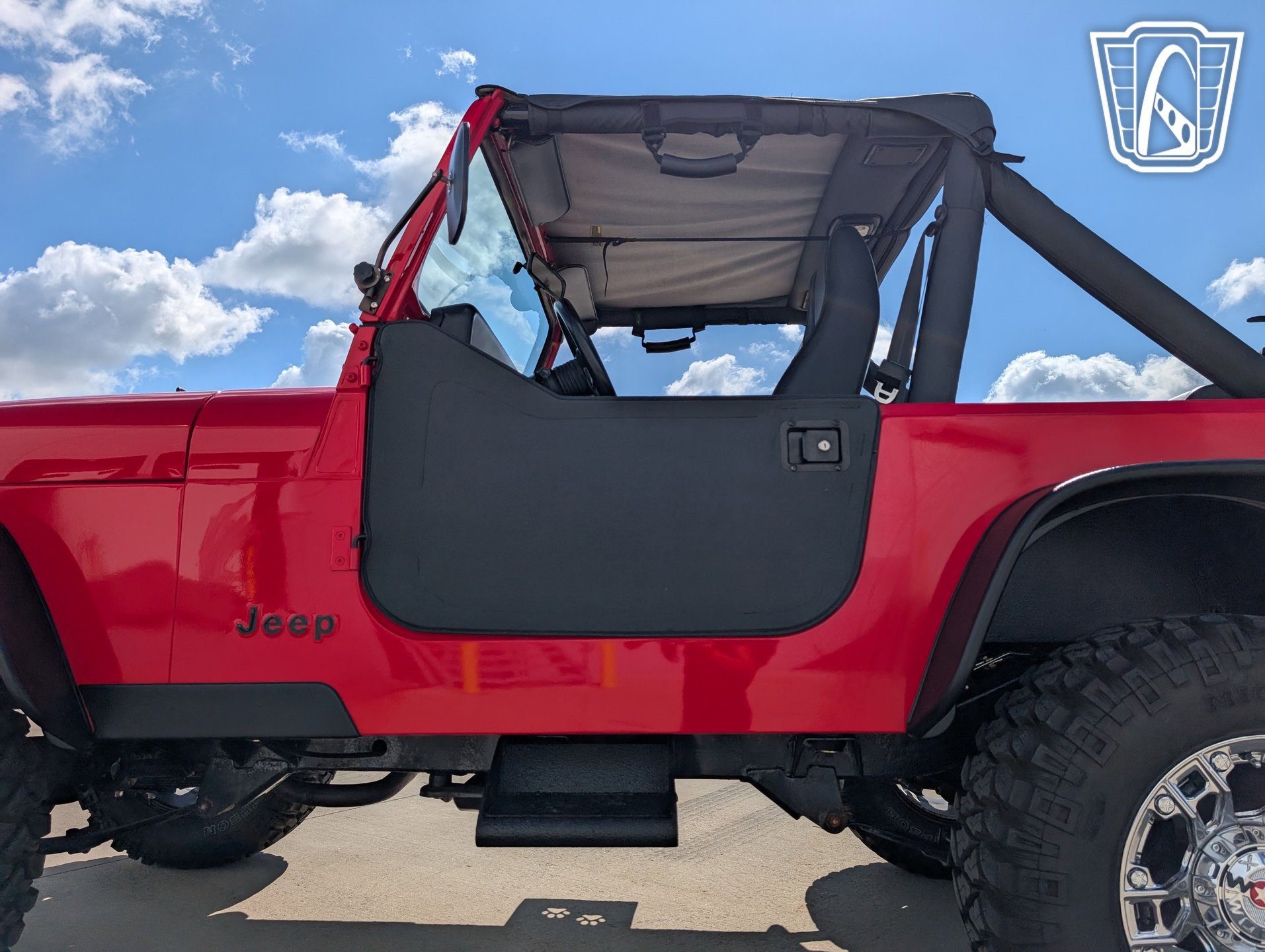 Used 1993 Jeep Wrangler S image 31