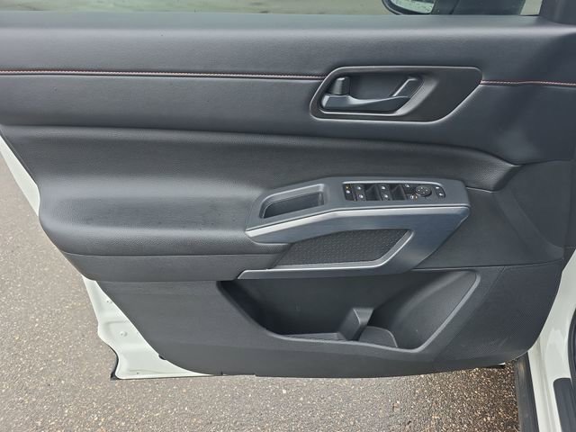 Certified 2024 Nissan Pathfinder Rock Creek image 13