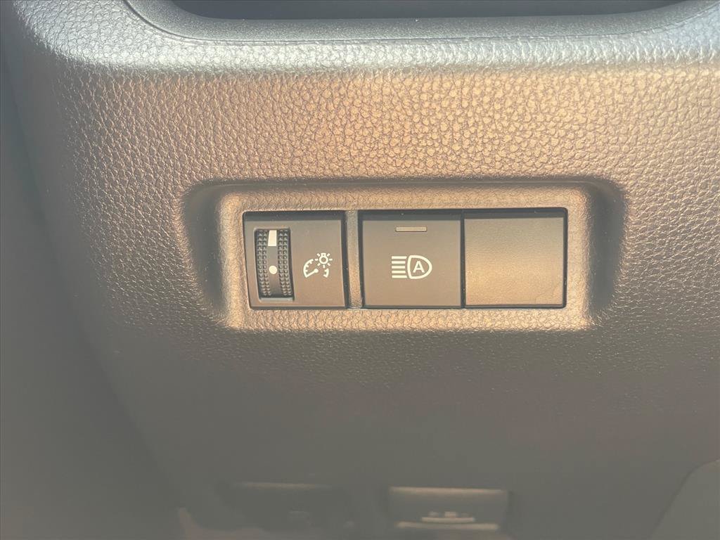 Used 2024 Toyota RAV4 LE AWD/4WD image 19