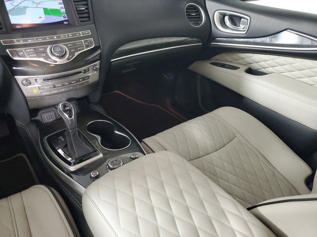 Used 2019 INFINITI QX60 Luxe w/ Limited Package FWD image 17