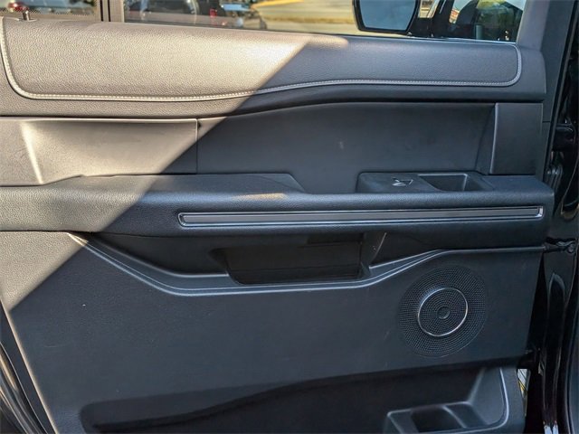 Used 2024 Ford Expedition Max XLT image 25