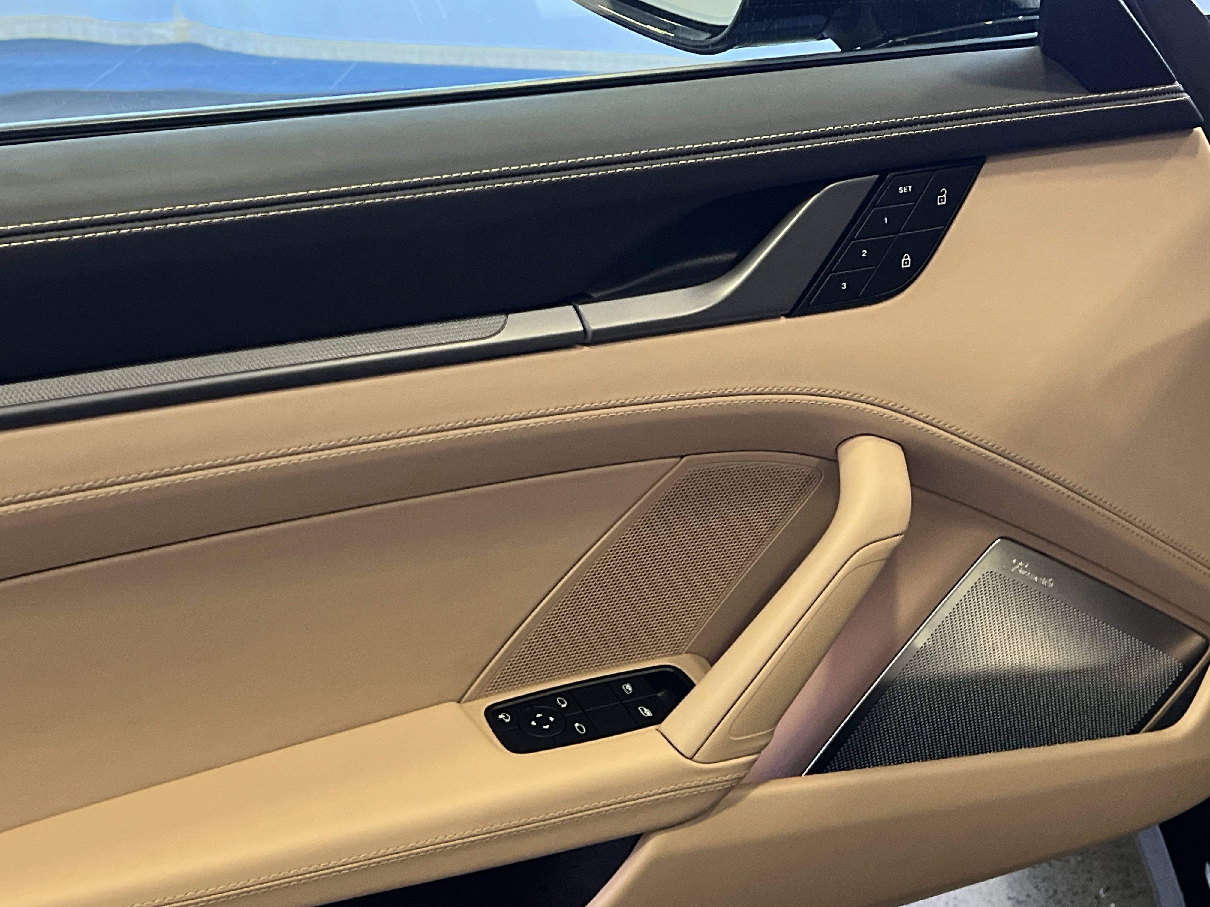 Certified 2024 Porsche 911 Targa 4S image 15