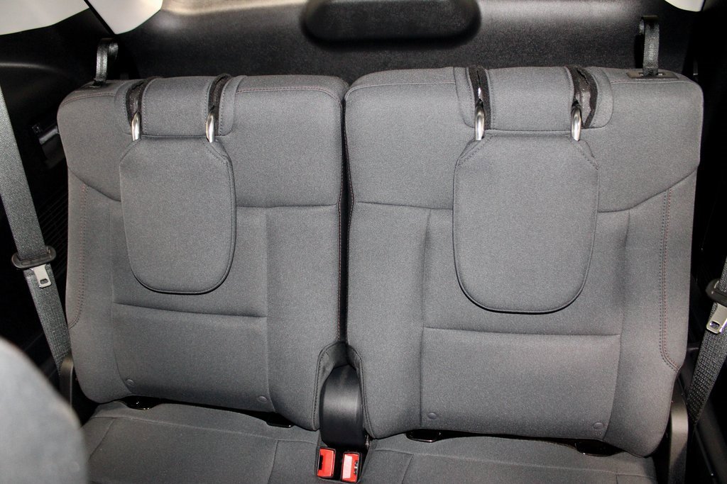 Certified 2025 Ford Explorer Active image 24