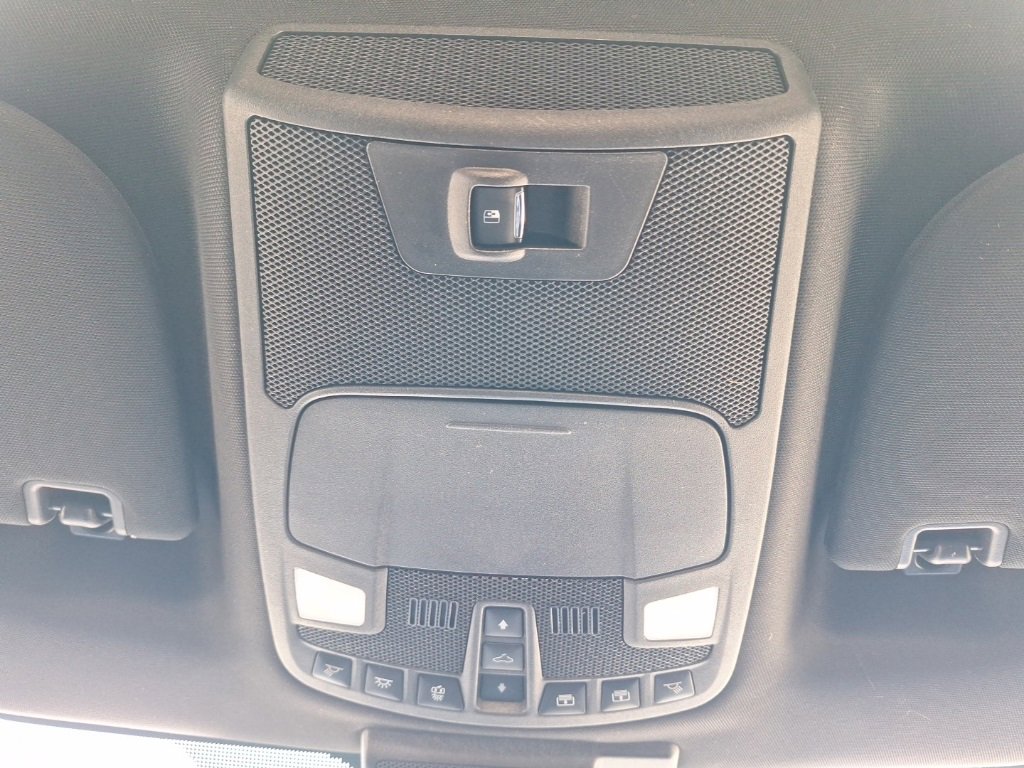 Used 2020 Ford F150 XLT w/ Equipment Group 302A Luxury image 15