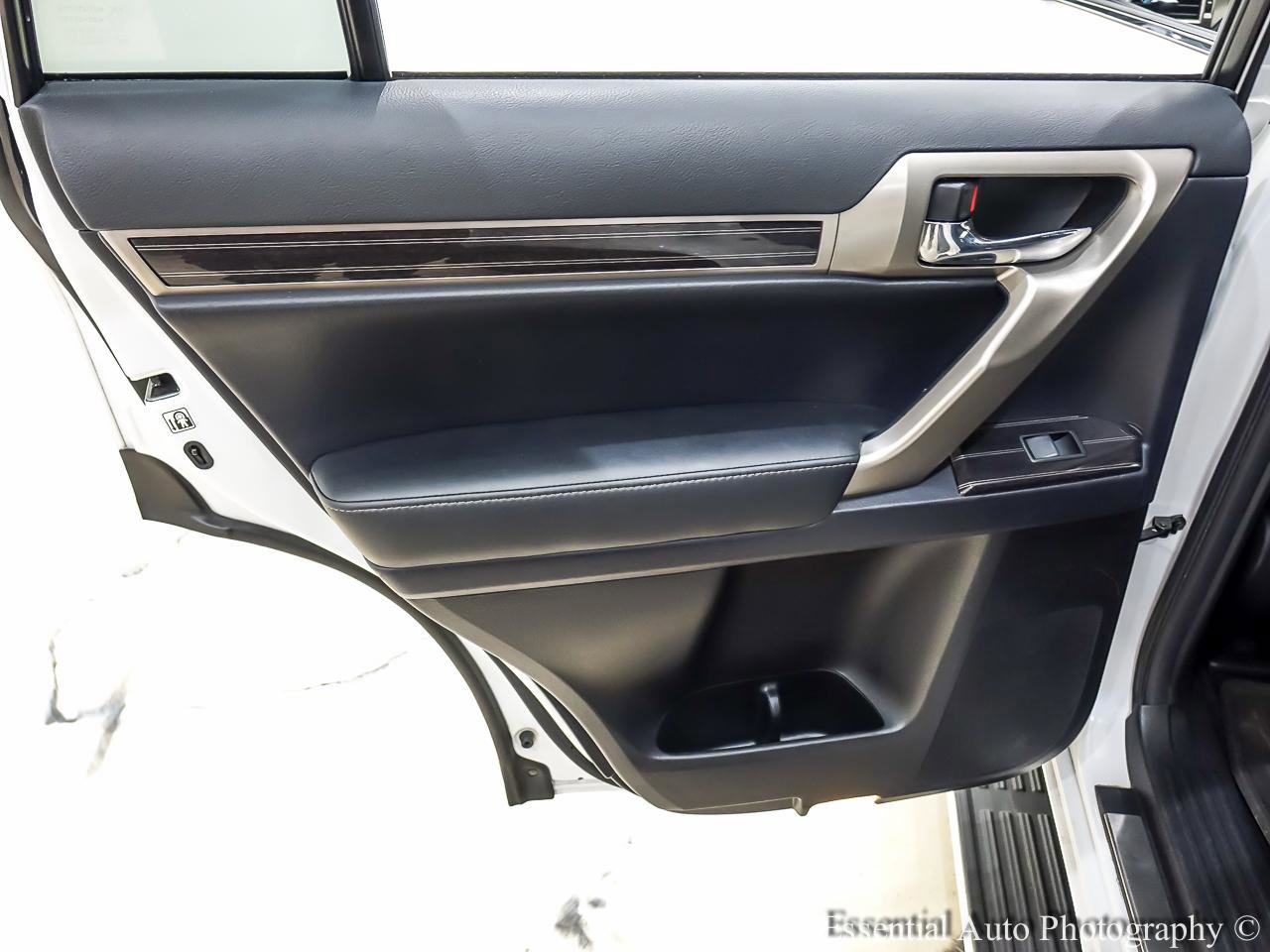 Used 2020 Lexus GX 460 Premium image 28