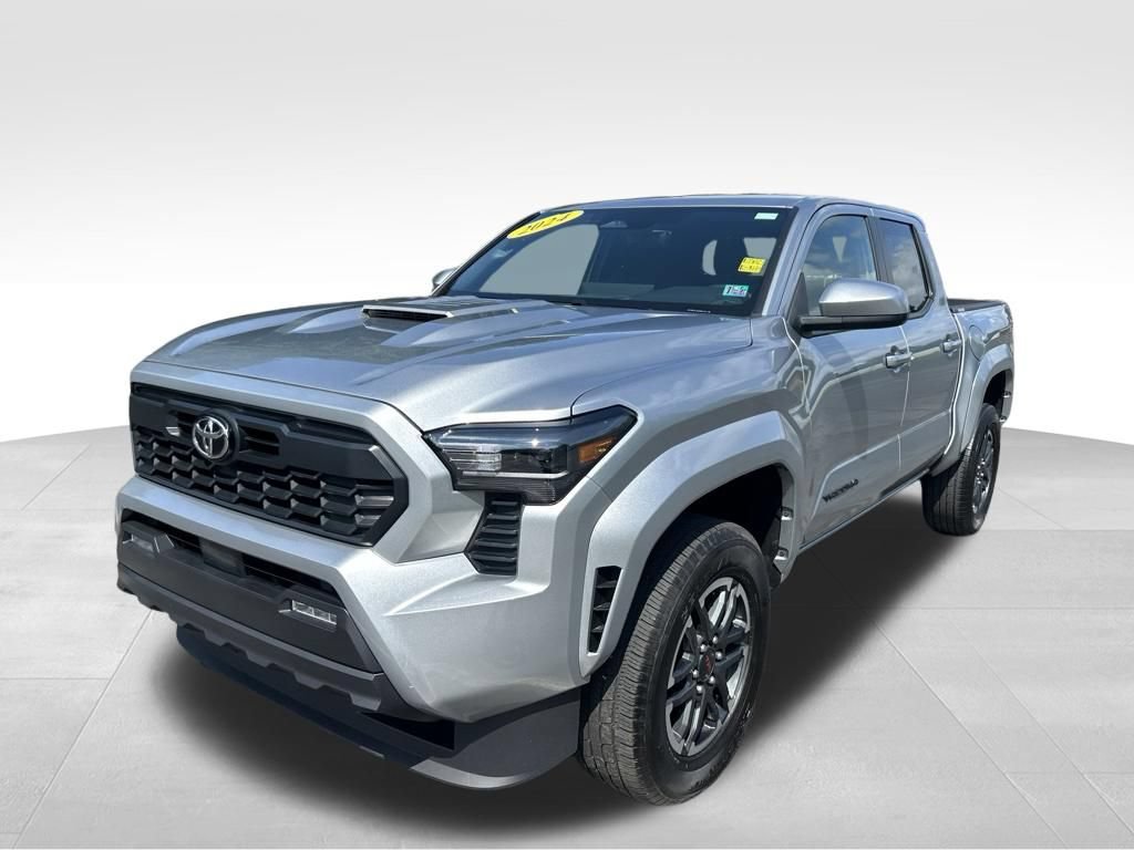 Certified 2024 Toyota Tacoma TRD Sport AWD/4WD image 1