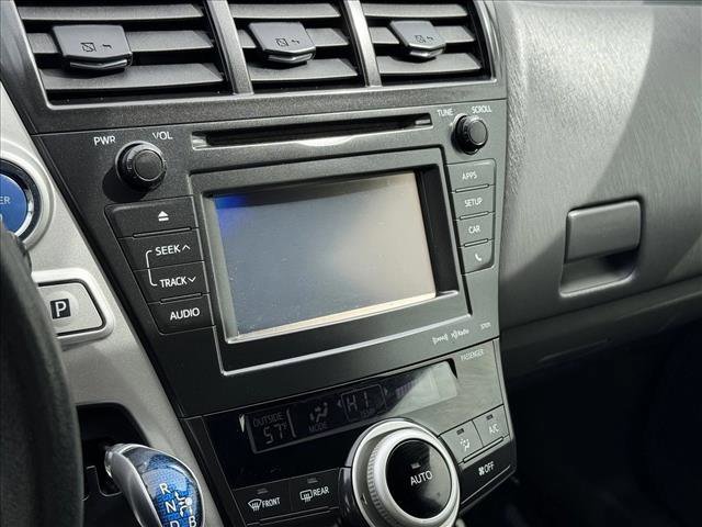 Used 2014 Toyota Prius V Three FWD image 12