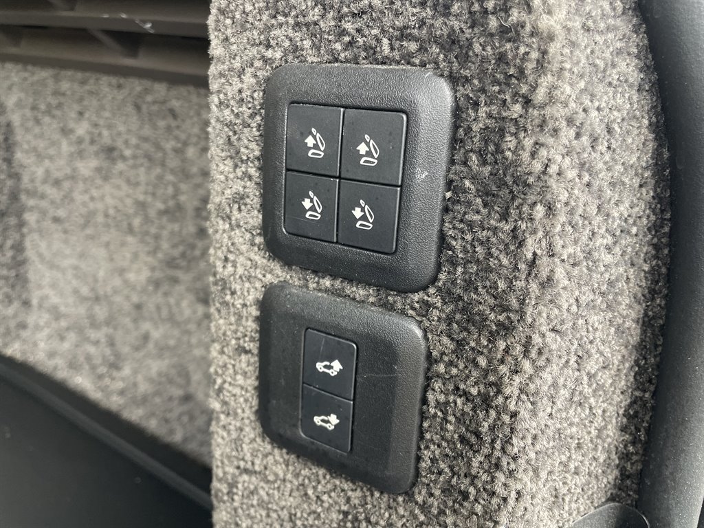Used 2018 Land Rover Range Rover HSE AWD/4WD image 43