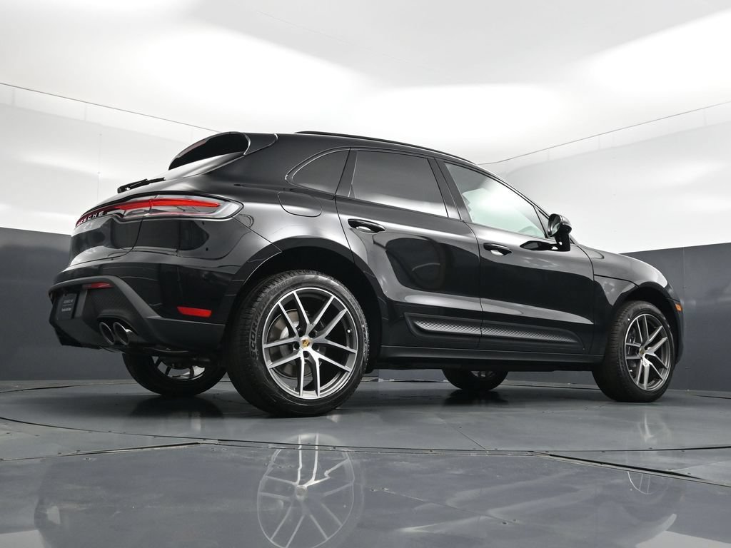 New 2026 Porsche Macan AWD/4WD image 26