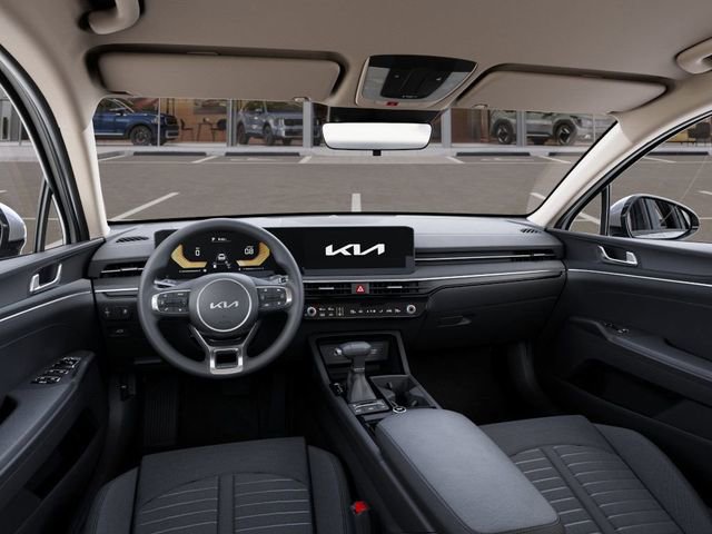 New 2025 Kia K5 LXS image 15