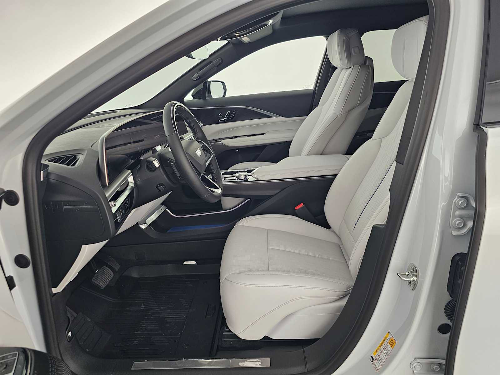 New 2026 Cadillac Lyriq Sport image 20