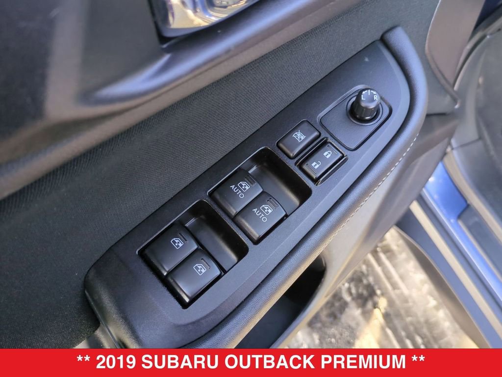 Used 2019 Subaru Outback 2.5i Premium image 13