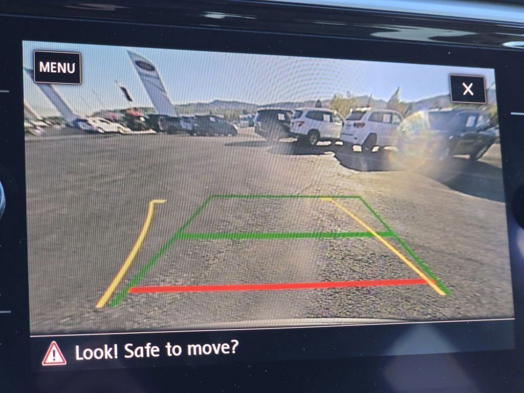 Used 2021 Volkswagen Atlas SEL Premium image 9