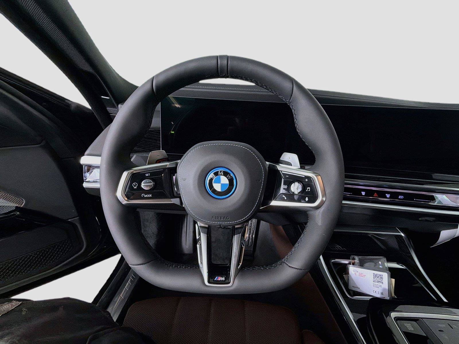 New 2026 BMW 750e xDrive w/ Executive Package AWD/4WD image 10