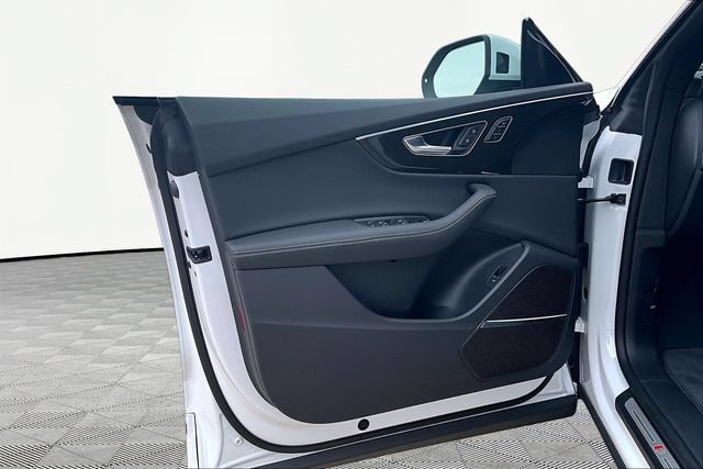 New 2026 Audi Q8 Premium Plus AWD/4WD image 18
