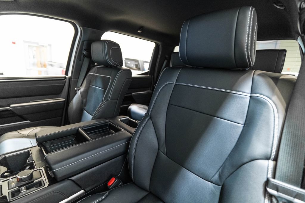 New 2026 Toyota Tundra Limited AWD/4WD image 6