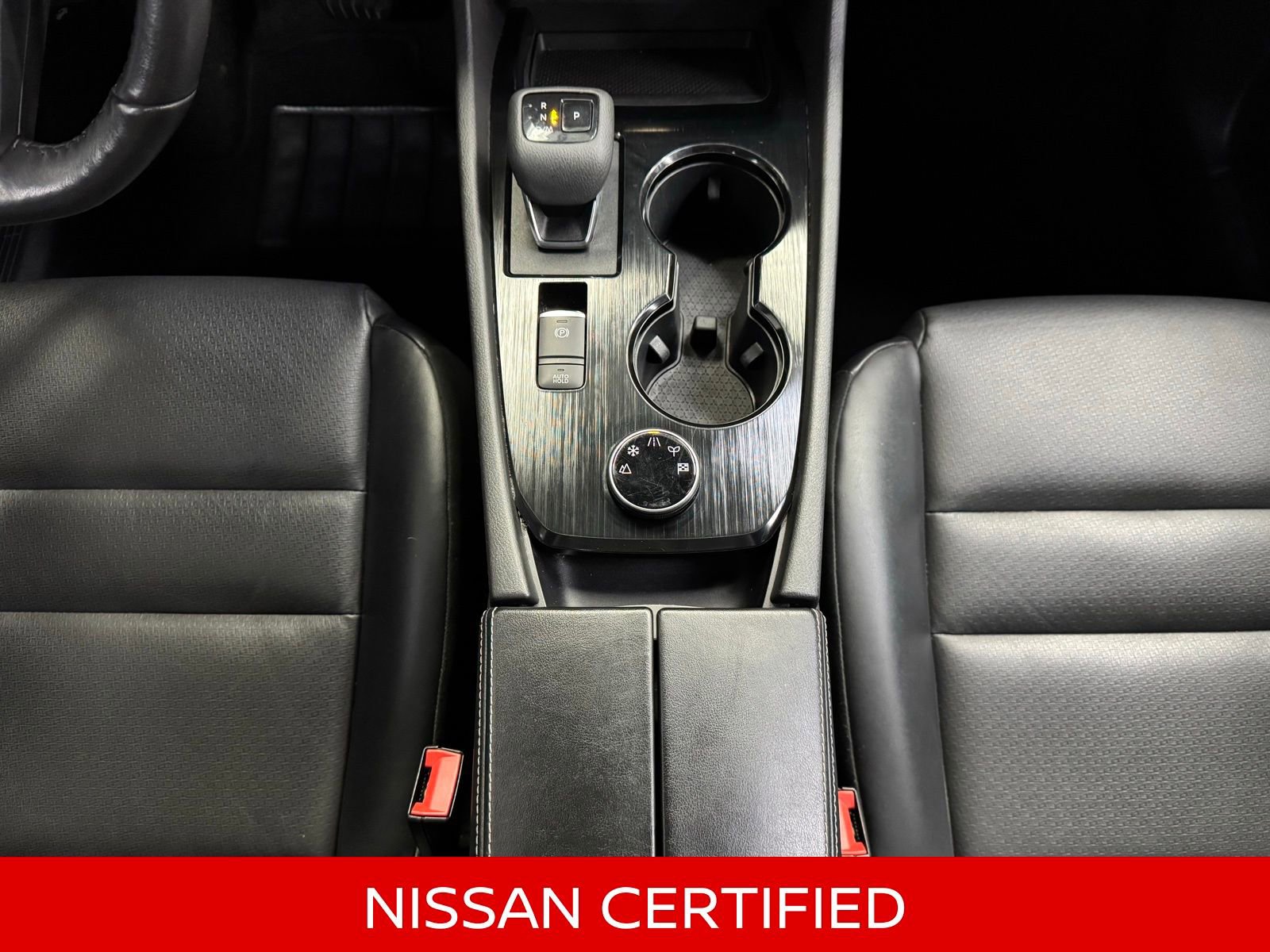 Certified 2022 Nissan Rogue SV w/ SV Premium Package image 31