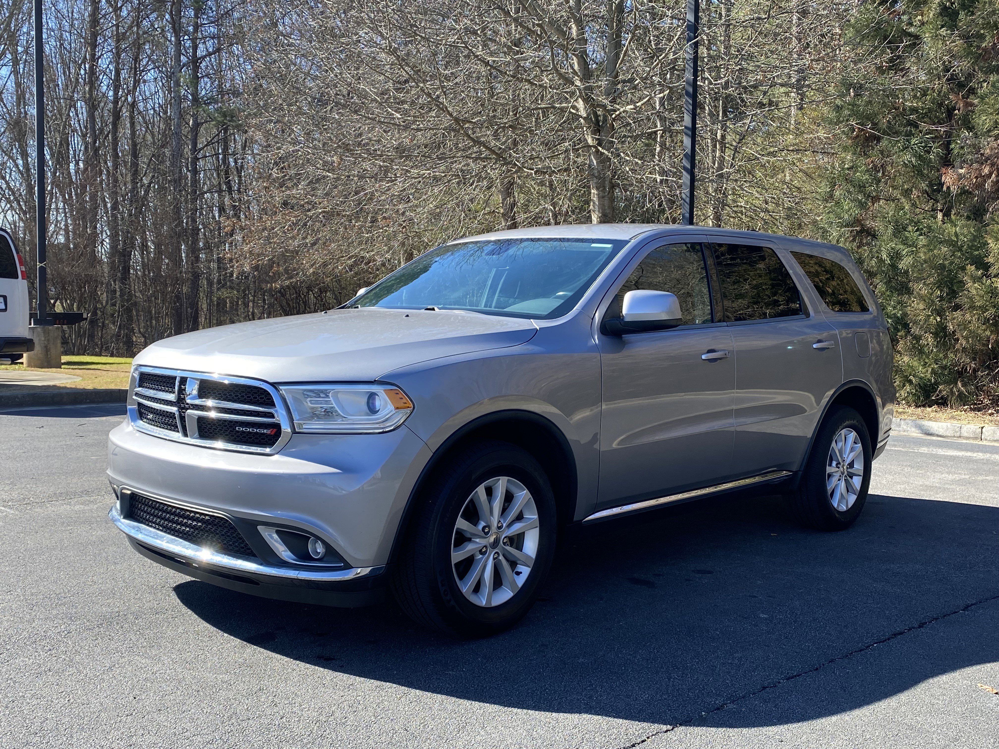 Used 2020 Dodge Durango SXT w/ 3rd Row Seating Group image 5