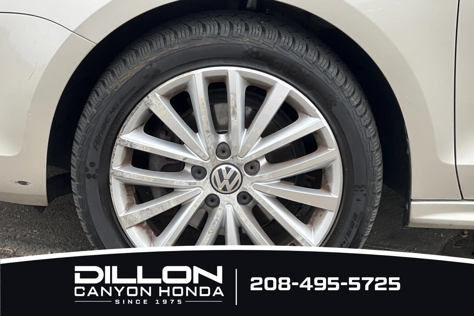 Used 2013 Volkswagen Jetta TDI FWD image 24