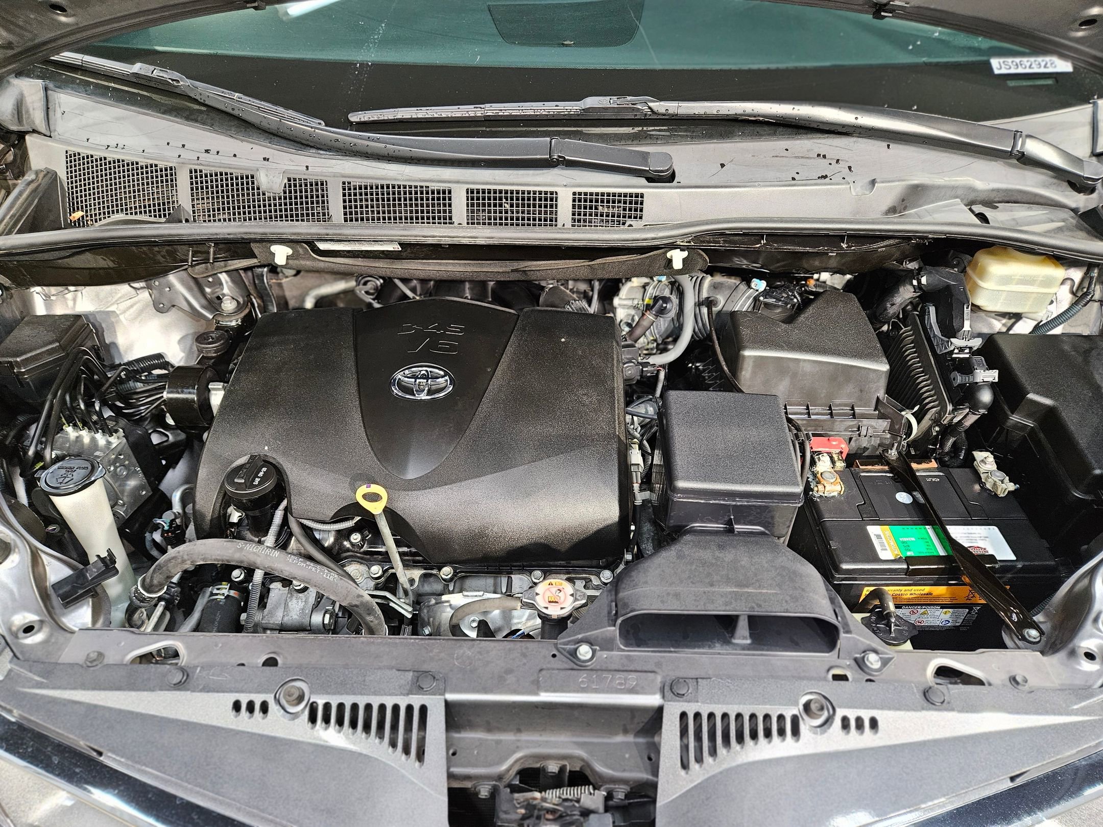 Used 2018 Toyota Sienna Limited image 19