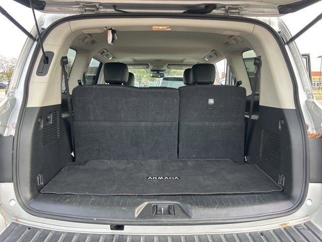 Used 2024 Nissan Armada SL w/ Captain's Chairs Package image 34