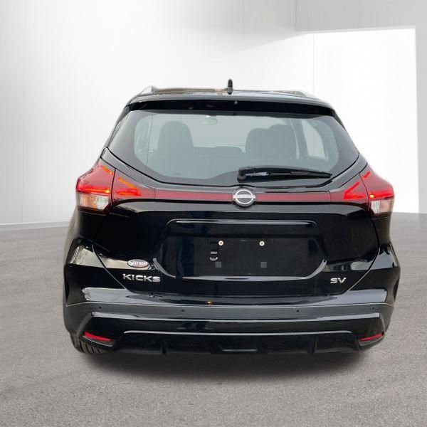 Used 2023 Nissan Kicks SV image 4