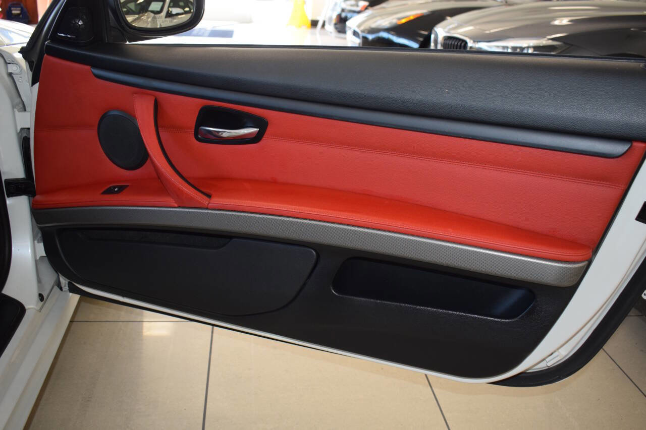 Used 2013 BMW 335is Convertible image 12