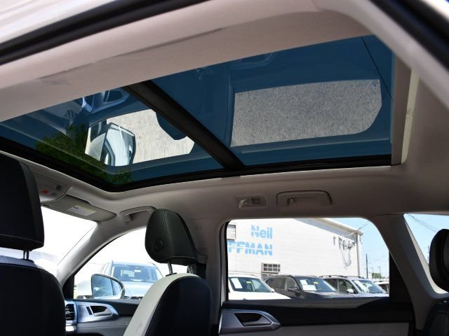 New 2026 Volkswagen Taos SE AWD/4WD image 27
