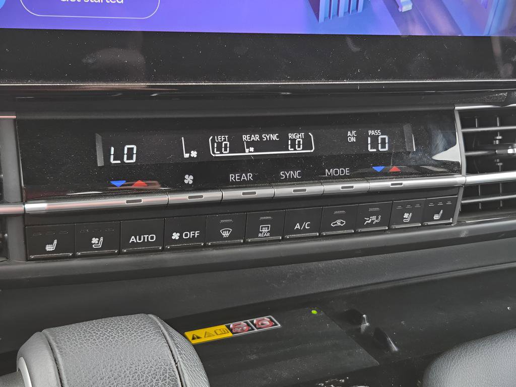 Used 2025 Toyota Sienna XSE w/ XSE Premium Package AWD/4WD image 29